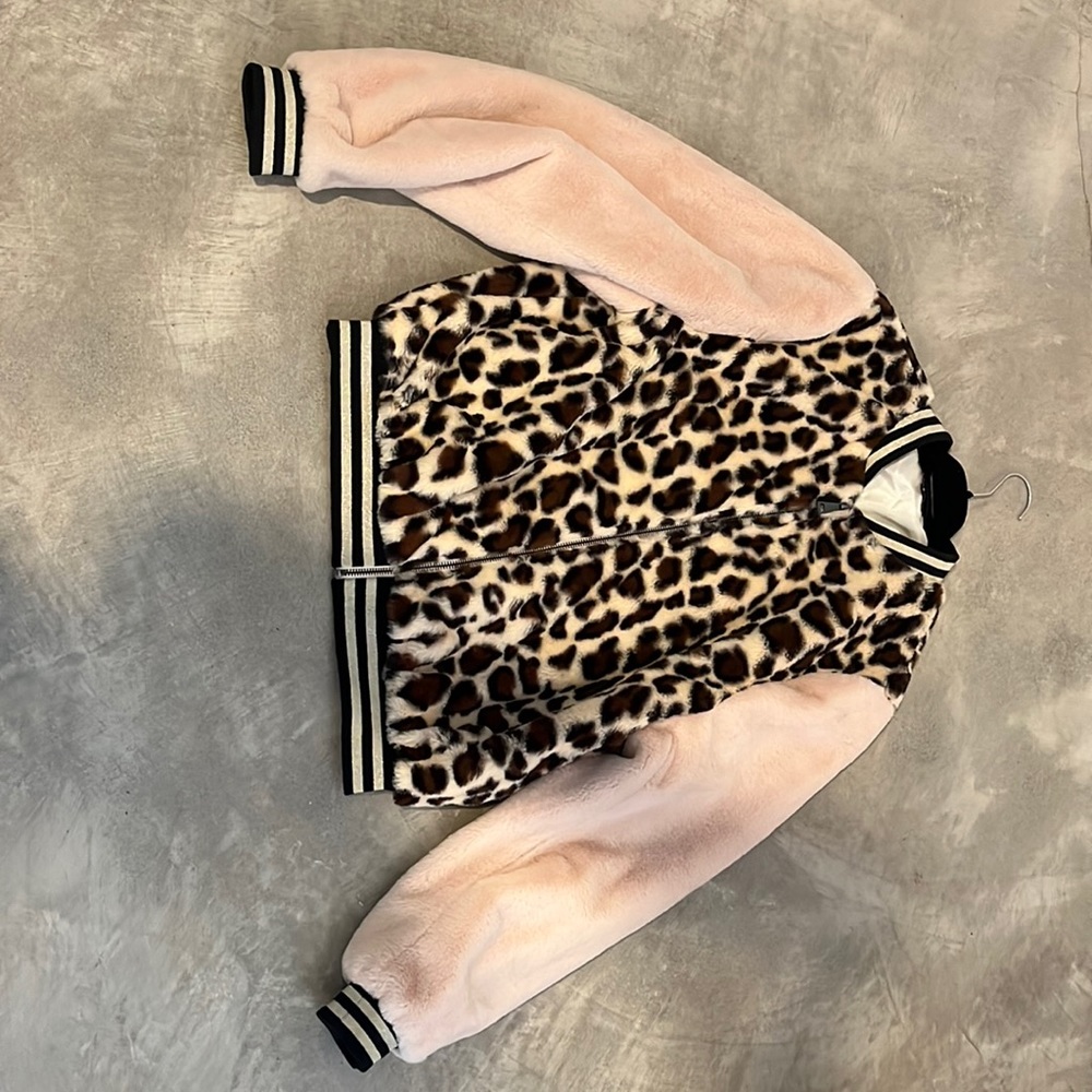 Barely worn faux fur zip teddy jacket.